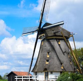 Abcoude House | Mondriaanmolen, a real Windmill close to Amsterdam