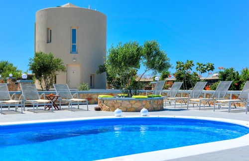 Agia Paraskevi Apartment | Monolithia