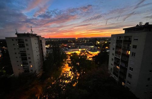 Tatabanya Apartment | Monos Apartman