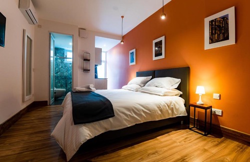 Paola House | Monreal Boutique Townhouse - R024RM2