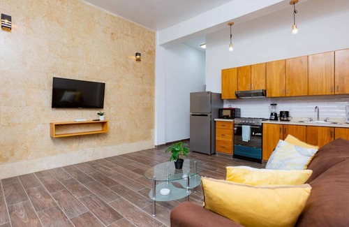 La Mulata Apartment | Monte Vista 115B · Lovely 1-Bedroom Condo with Pool