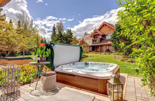Whistler Village House | Montebello 4864