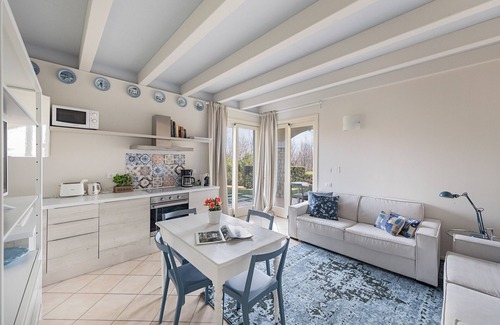 Manerba del Garda Apartment | Montecolo Resort F2 by Wonderful Italy