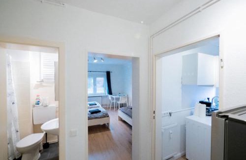 Schwarzenbek Apartment | Monteursunterkunft - Einzelbetten - gute Anbindung - Bettwäsche - Schwarzenbek B