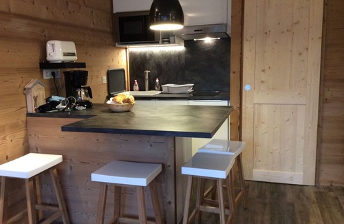 Montgenevre Apartment | Montgenèvre apartment with mountain area, for 4 (2 adults 2 children), close to the slopes