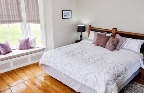 Burlington Bed & Breakfast | Montgomery Inn Ingleside