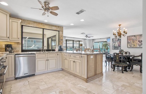 Isles of Capri House | "Monthtly Special" Home w/Bay View Isles Of Capri, Naples & Marco Island area
