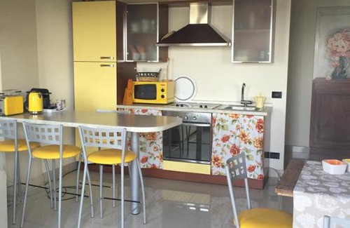 Valdengo Apartment | Monticello