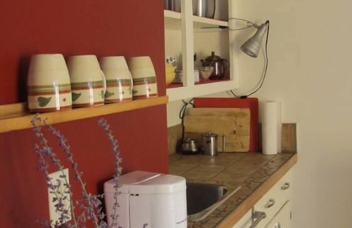 Angus Apartment | Montreal Rosemont: Lovely studio for rent in Montreal