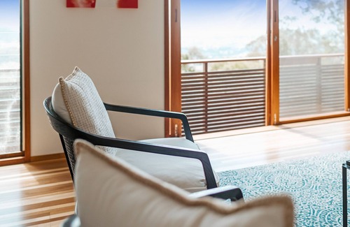 Towen Mountain Villa | Montville Resort Style Holiday Retreat with pool