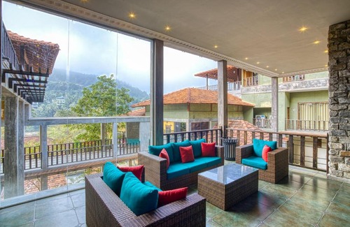 Gomagoda Hotel | Monty Grand Hotel Kandy