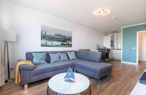 Ploen Apartment | Mooi: Fantastisches Apartment mit Seeblick und Stil, Netflix