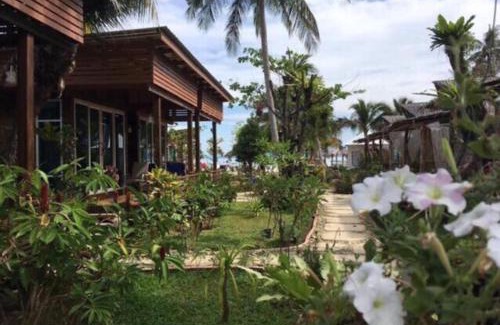 Ko Mook Resort | Mook Montra Resort Sea Front