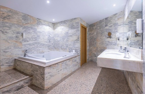 La Cala del Moral Hotel | MOON DREAMS CALABAHIA