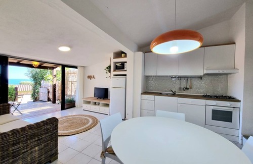 Villaggio delle Mimose House | Moon House 350mt from the beach Sea view Garden Free private parking