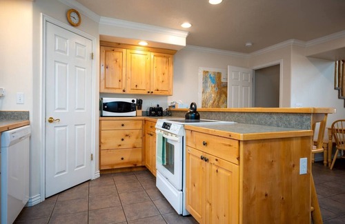 Powder Mountain Condo | Moonridge Ski Haven MR6 | Ski-In/Out Powder Mtn