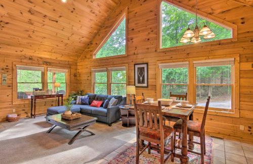 Lake Lure House | Moonshine Manor Cabin with Hot Tub, Near Lake Lure