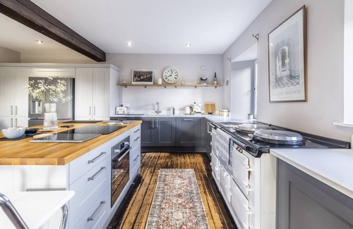 St. Andrews Ski Chalet | Moonzie Mill House - Countryside Retreat