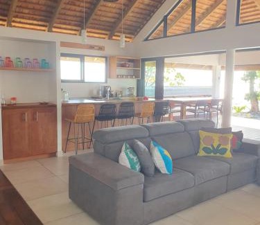 Temae House | Moorea Lodge Bungalow