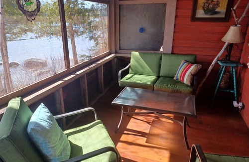 Bridgton Cabin | Moose Pond Private Lakefront Cabin - cozy and convenient!