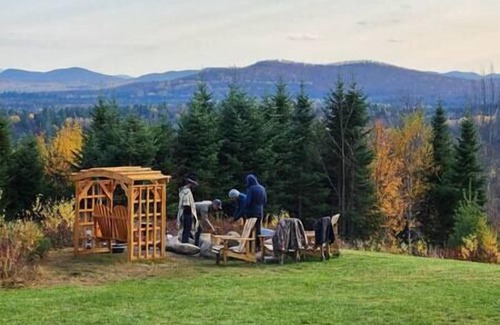 Malone Cabin | Moose Ridge Cabin on 240 Acres with Mountain Views