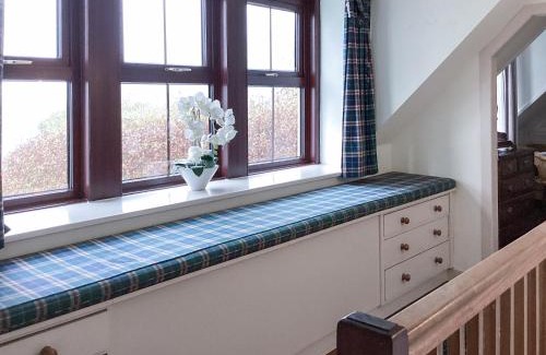 Scaniport House | Mor Carraig