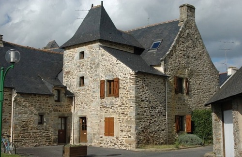 Noyal-Muzillac House | Morbihan Gulf-Near Ocean, calm, village house
