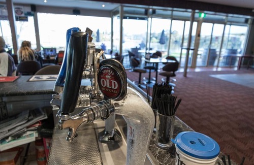 Moruya Hotel | Moruya Waterfront Hotel Motel