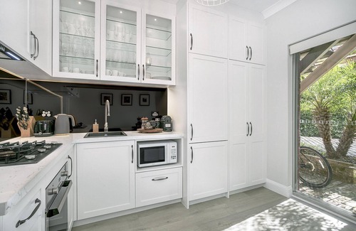 Mosman Apartment | Mosman - BALO1 - The Esplanade - Stylish 2BR Beachfront Apartment Steps from Balmoral Sand