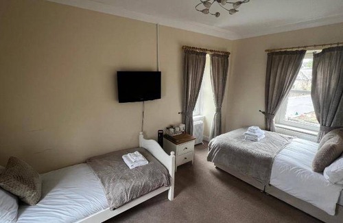 Lanark House | Motel ∙ 127 guests