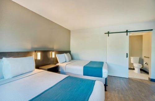 River Oaks Hotel | Motel 6-Fort Lauderdale, FL
