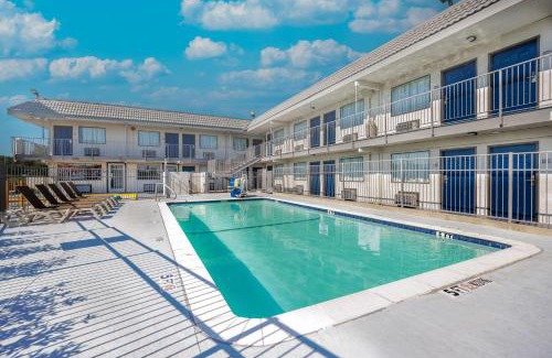 Fort Worth Hotel | Motel 6 Fort Worth, TX East