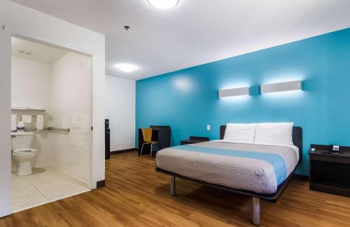 Gulf Shores Hotel | Motel 6-Gulf Shores, AL
