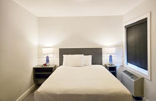 Merritt Hotel | Motel 6 Merritt, BC