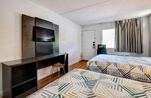 North Little Rock Hotel | Motel 6 North Little Rock, AR-JFK Blvd