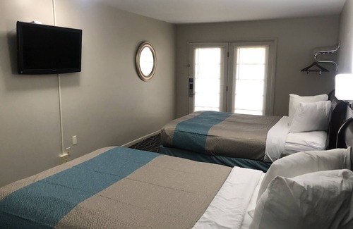 Bernville Hotel | Motel 6 Shartlesville, PA
