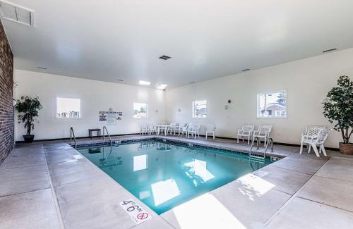 Wisconsin Rapids Hotel | Motel 6-Wisconsin Rapids, WI