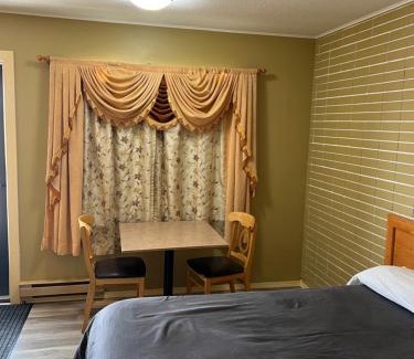 Dugald Hotel | Motel 66