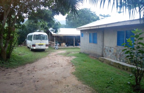 Volta Region House | Motel ∙ 8 guests