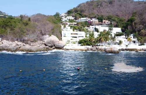 Las Brisas House | Motel ∙ 8 guests