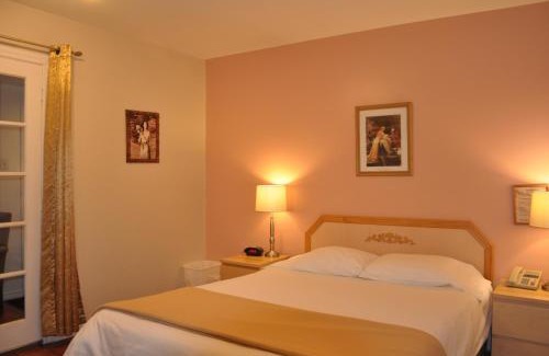 Montebello Hotel | Motel Bel-Eau
