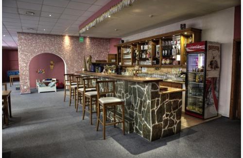 Vestec Hotel | Motel U Krbu