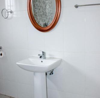 Palapye House | Motseleng Guest House