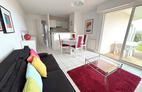Tregastel Apartment | "MOUETTES" Rental Trégastel Sea Beach at 40m Feet in the water Côte Granit Rose