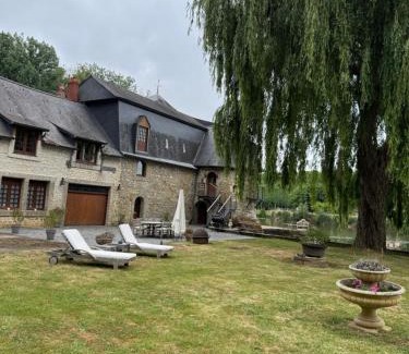 Parce-sur-Sarthe House | Moulin d'Ignières