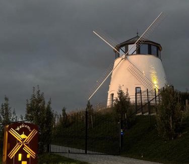 Pecq House | Moulin de Barbissart