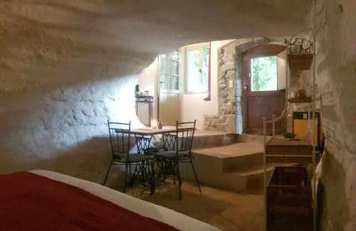 Cornillon-Confoux Bed & Breakfast | Moulin de Bonfilhon
