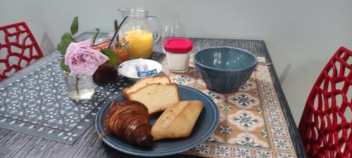 Les Vignes Bed & Breakfast | Moulin de Parayre