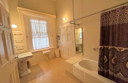 Stewart Town House | Mount Corbett