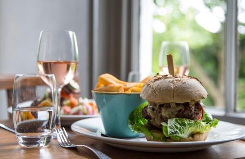 Royal Tunbridge Wells Bed & Breakfast | Mount Edgcumbe